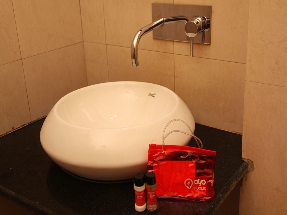 Hotel Lara India Βαρανάσι Εξωτερικό φωτογραφία