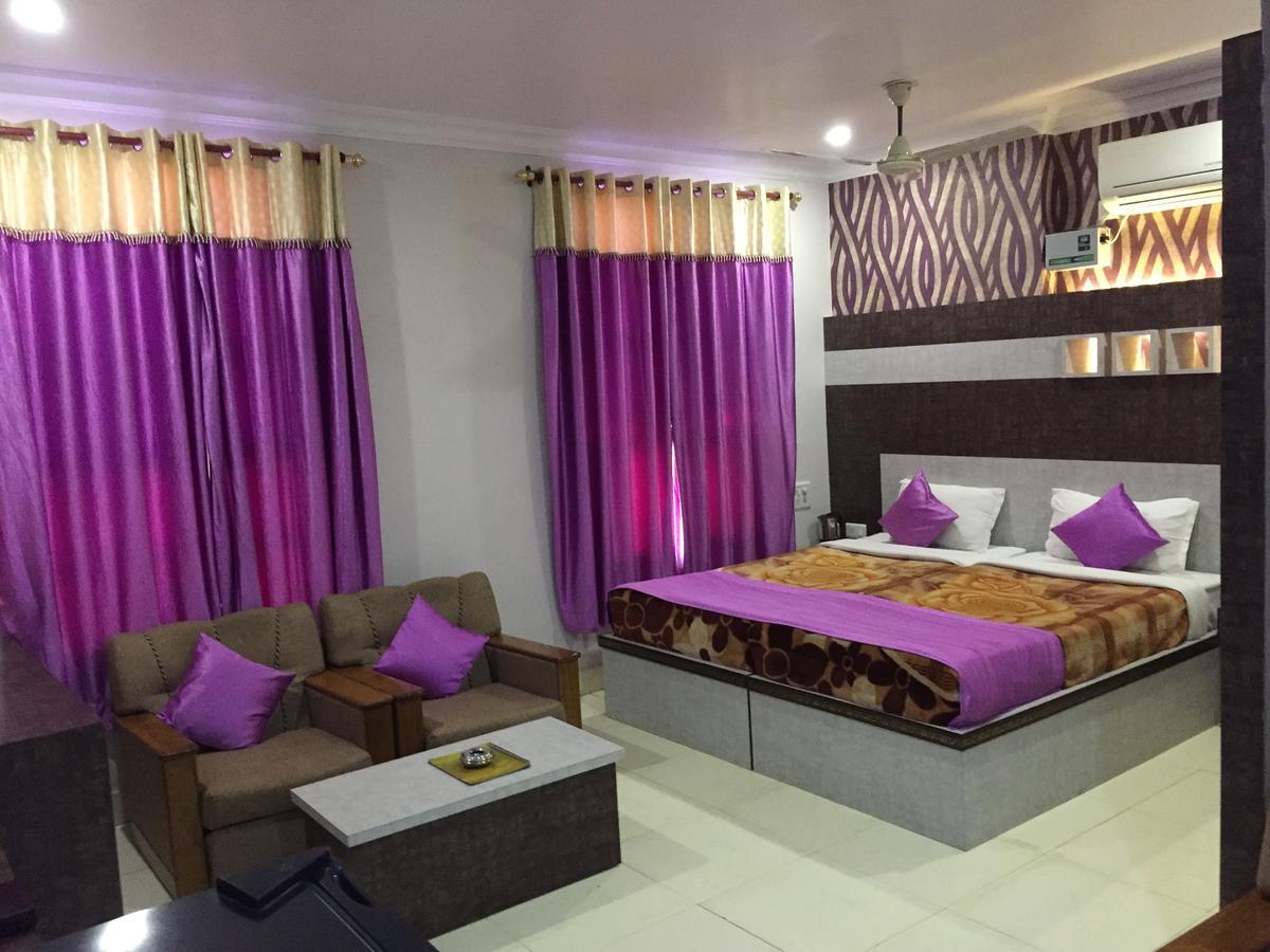 Hotel Lara India Βαρανάσι Εξωτερικό φωτογραφία