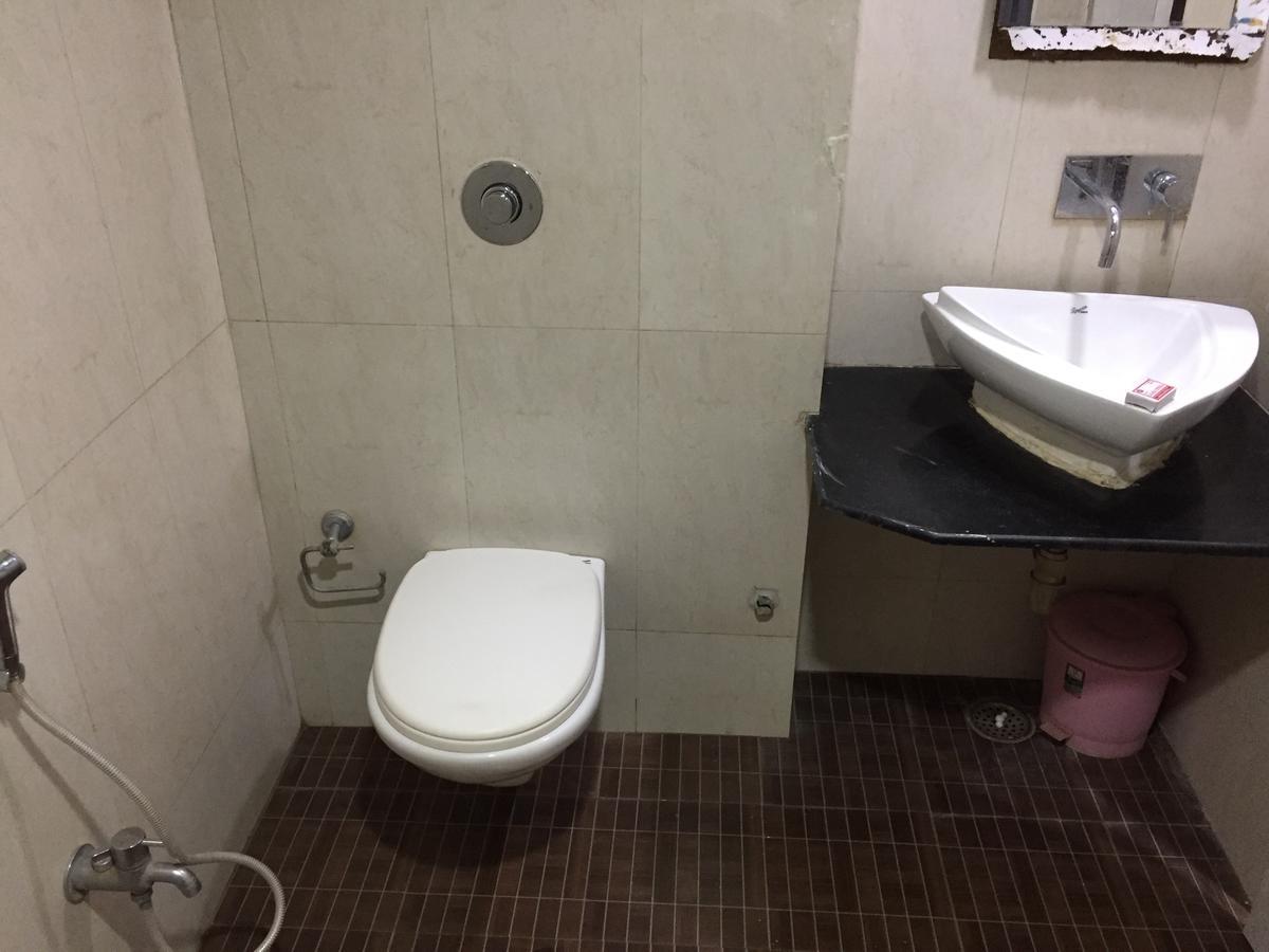 Hotel Lara India Βαρανάσι Εξωτερικό φωτογραφία
