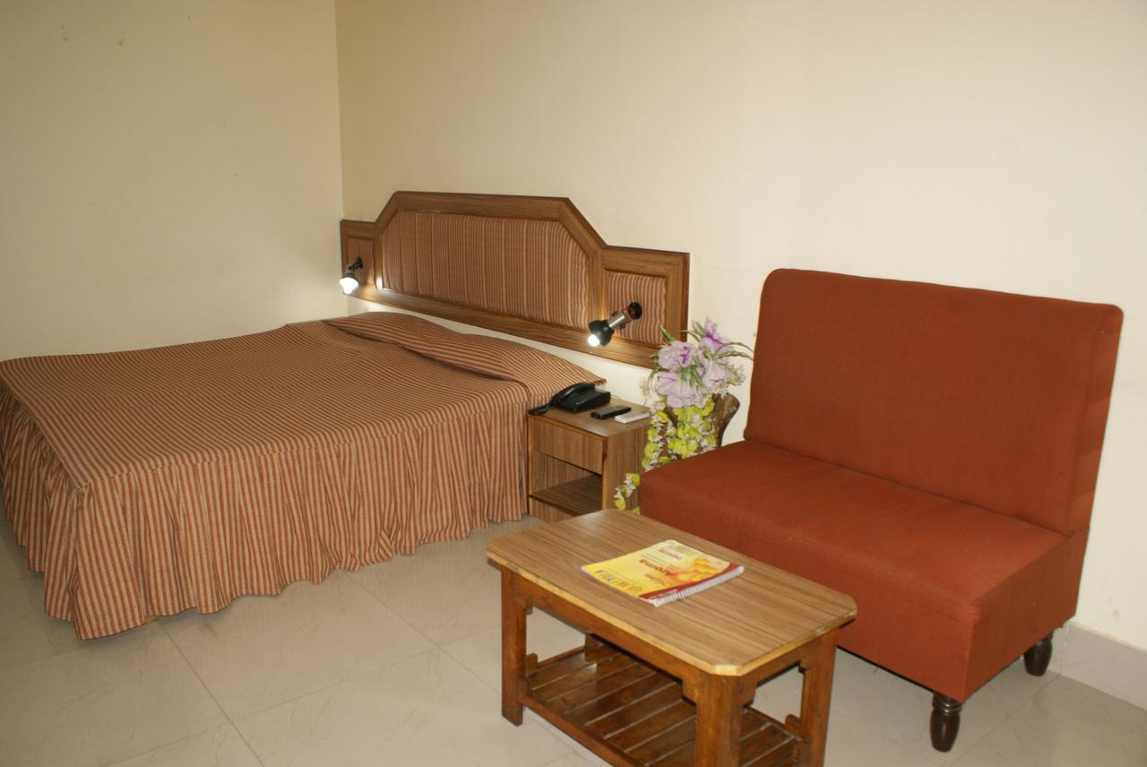Hotel Lara India Βαρανάσι Εξωτερικό φωτογραφία